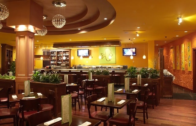 Restaurant Colors: How to Paint for Ambiance and Customer Loyalty