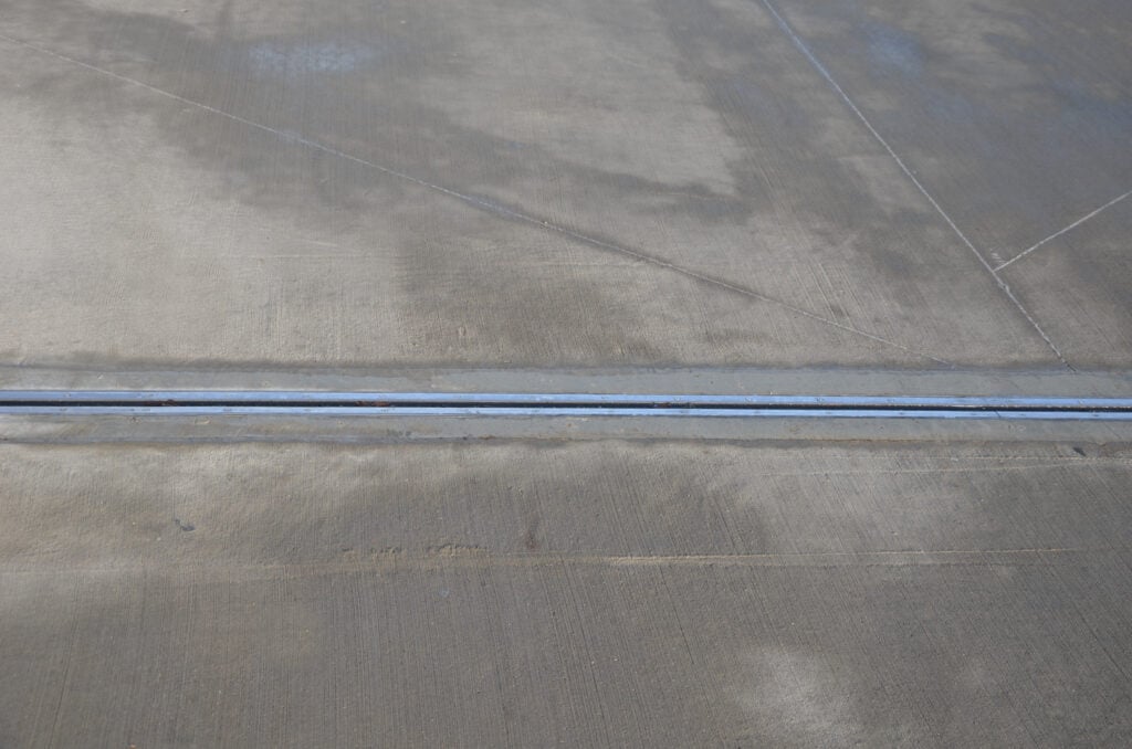 expansion joints asphalt floor