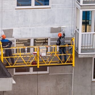 Construction,Workers,Installers,High-rise,Workers,Industrial,Climbers,,Painters,On,The